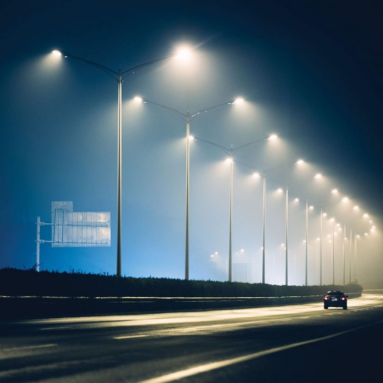 Изкуствената светлина вредна ли е?