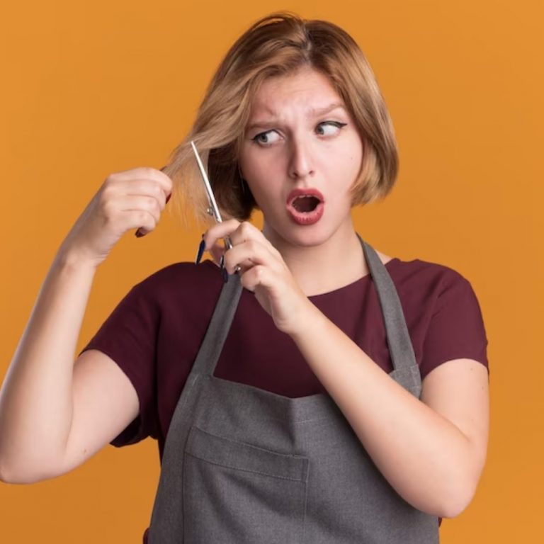 Защо не трябва да се подстригваме сами?