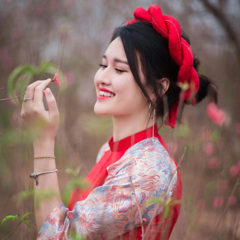 Мартенското слънце - усмихнатият измамник